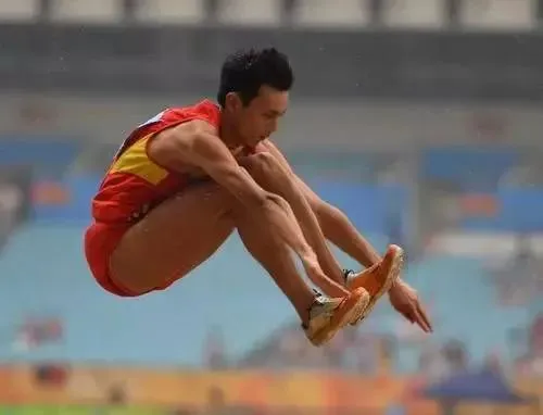 篮球新手基础训练方法_2